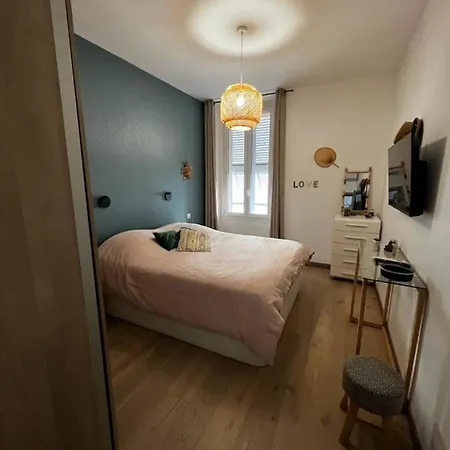 2 Mn Walking From Banane Croisette Center Of Apartment Cannes