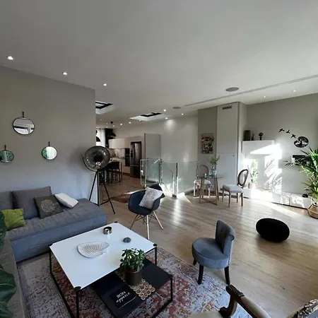 Apartment 2 Mn Walking From Banane Croisette Center Of Cannes