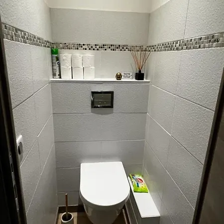 Apartment 2 Mn Walking From Banane Croisette Center Of