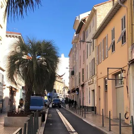 2 Mn Walking From Banane Croisette Center Of *